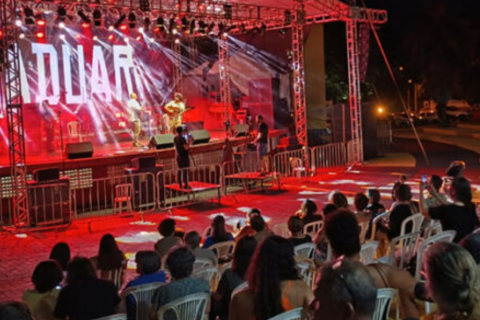 15 de Novembro: Começou a fase nacional do Festival Nacional de MPB de Ilha Solteira